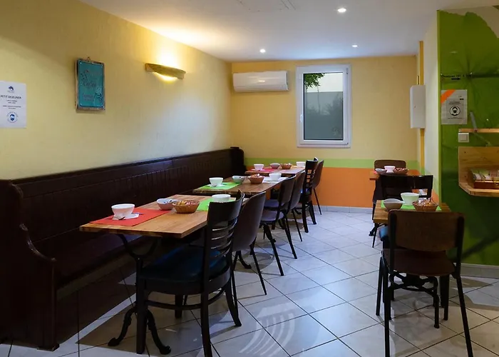 Otel Mac Bed Puvatya